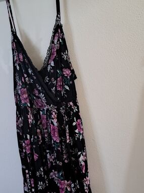 Torrid Black Floral Lace-Trim Dress